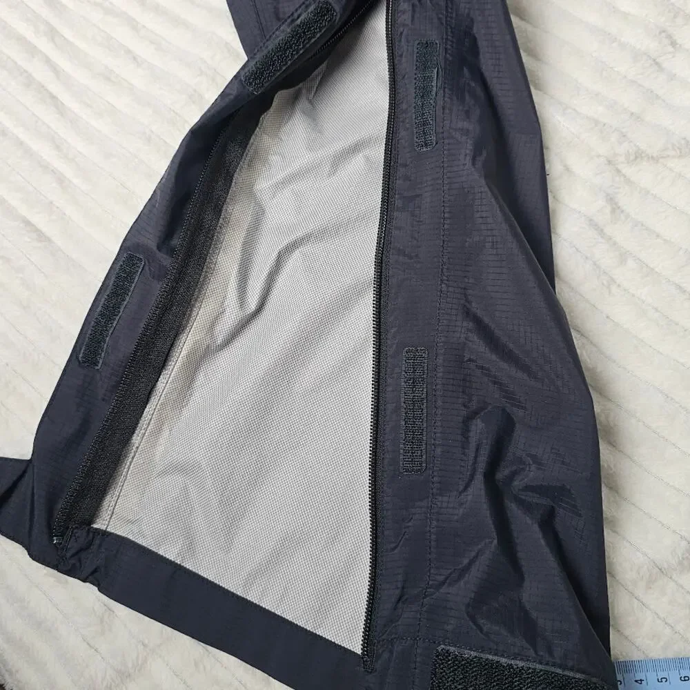 L.L. Bean‎ Men’s Large Reg Black Nylon Rain Pants Waterproof Windbreaker Hiking